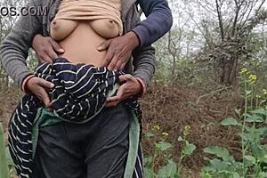 full outdoor bhabhi fuck in yard