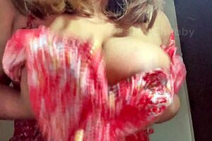 bokep indonesian pov pembantu indonesia yang sexy membiarkanmu mainin payudara raksasanya di dapur