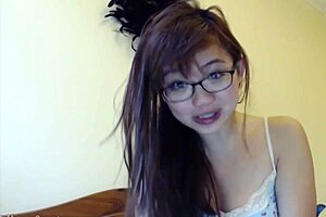 camgirl harriet sharing her avn prep vlog