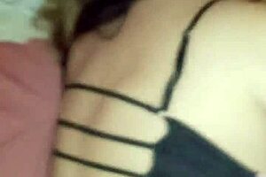 unedited slut begged to record the pounding on her phone 😏