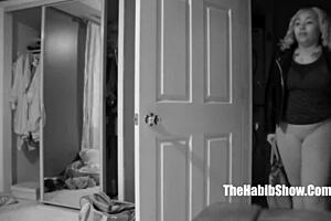 Layla red's thick juicy booty bounces in the hood.